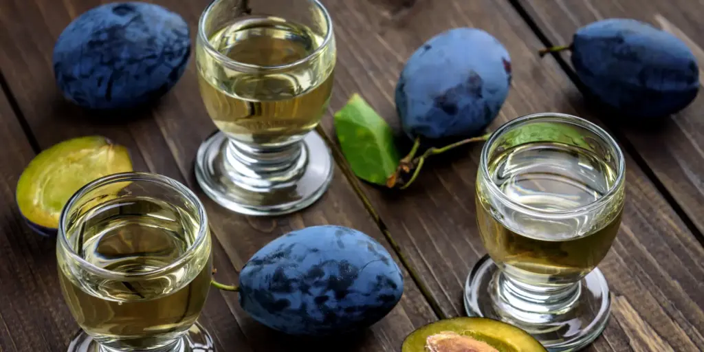 Durchschnittssteuersatz für Landwirte bei selbst hergestelltem Alkohol